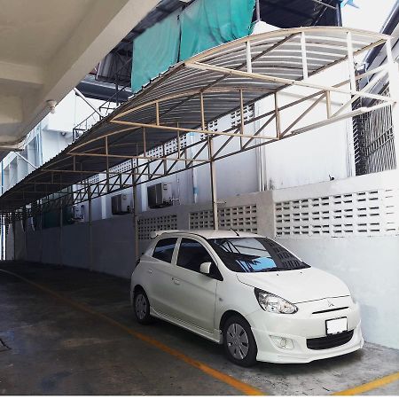De Nymph Aparthotel Nakhon Sawan Exterior photo